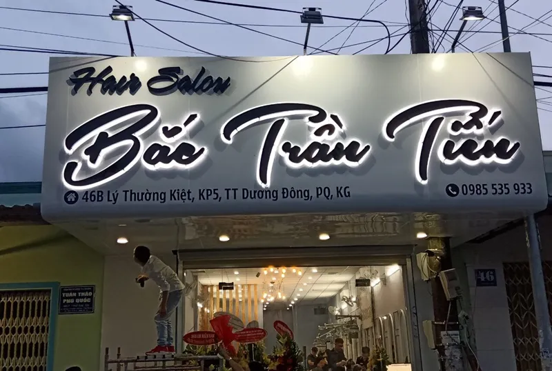 Bảng hiệu chữ nổi mica Salon tóc Bắc Trần Tiến Bảng hiệu chữ nổi mica Salon tóc Bắc Trần Tiến