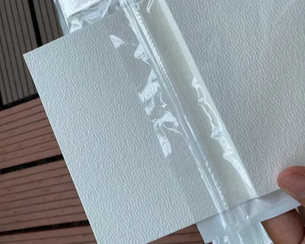 Cận cảnh giấy vẽ màu nước NaBii Aqua Fat Cận cảnh giấy vẽ màu nước NaBii Aqua Fat