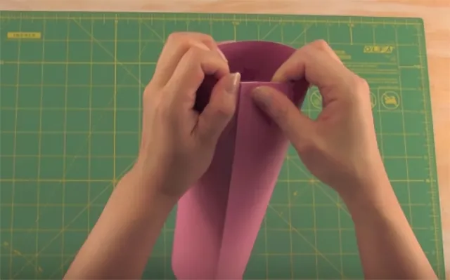 Dán lại thành hình trụ Dán lại thành hình trụ