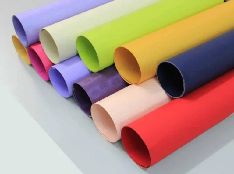 Giấy mỹ thuật cũng được sử dụng phổ biến Giấy mỹ thuật cũng được sử dụng phổ biến