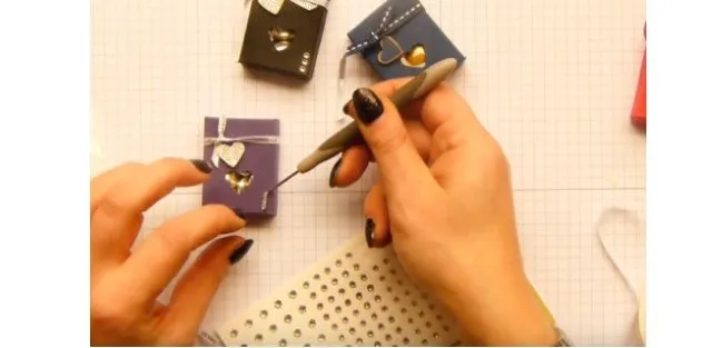 Bước 7: Trang trí hộp Bước 7: Trang trí hộp