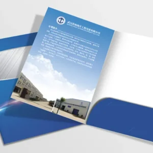 In folder đựng hồ sơ công ty