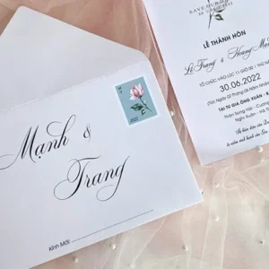 In phong bì đám cưới đẹp theo yêu cầu