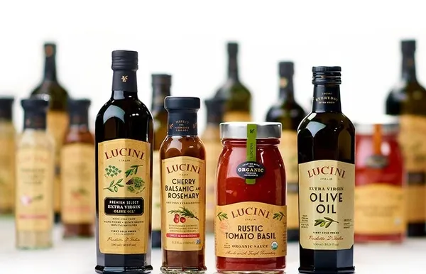 Decal dán lên sản phẩm giúp quảng bá thương hiệu Decal dán lên sản phẩm giúp quảng bá thương hiệu